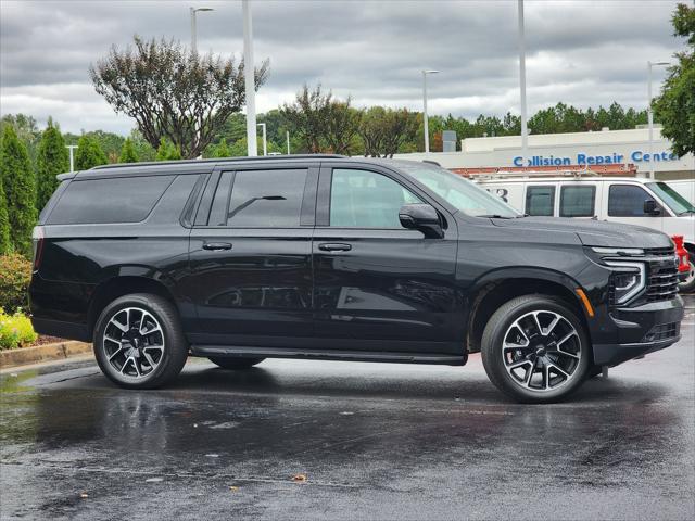 2025 Chevrolet Suburban 2WD RST
