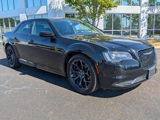 2019 Chrysler 300 Touring 2019 Chrysler 300 Touring