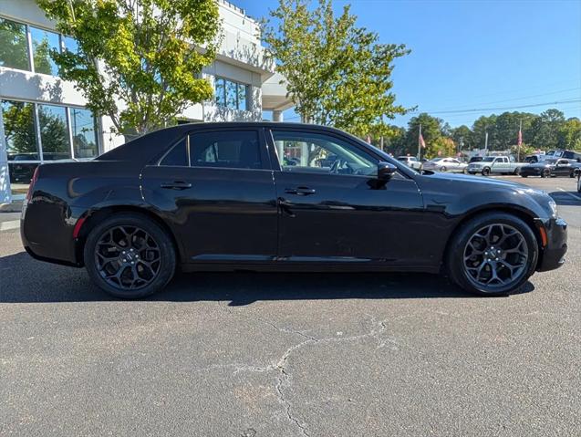 2019 Chrysler 300 Touring 2019 Chrysler 300 Touring