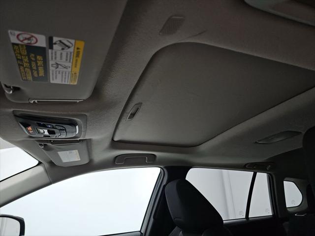 2022 Toyota Corolla Cross LE 2022 Toyota Corolla Cross LE