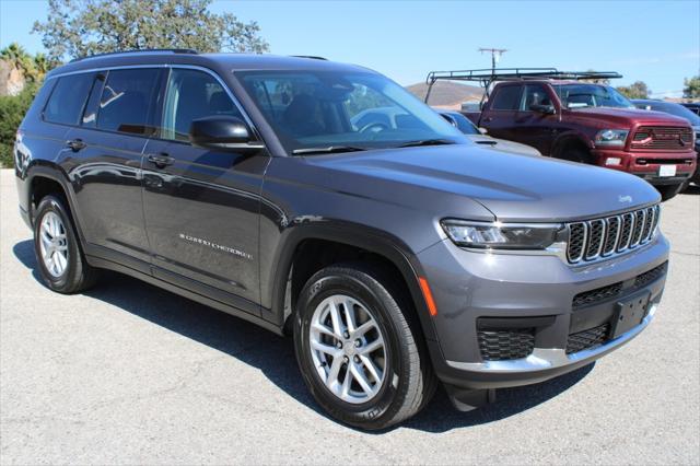 2023 Jeep Grand Cherokee L Laredo 4x4