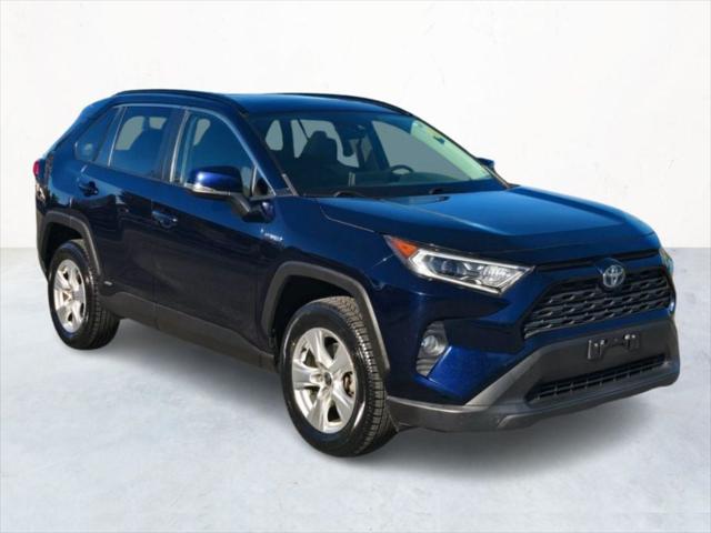 2020 Toyota RAV4 Hybrid XLE