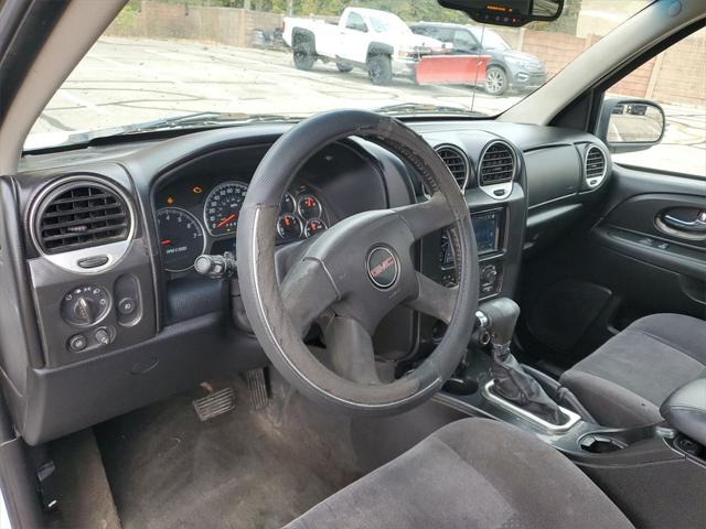 Used 2007 GMC Envoy For Sale in Waterford Twp, MI