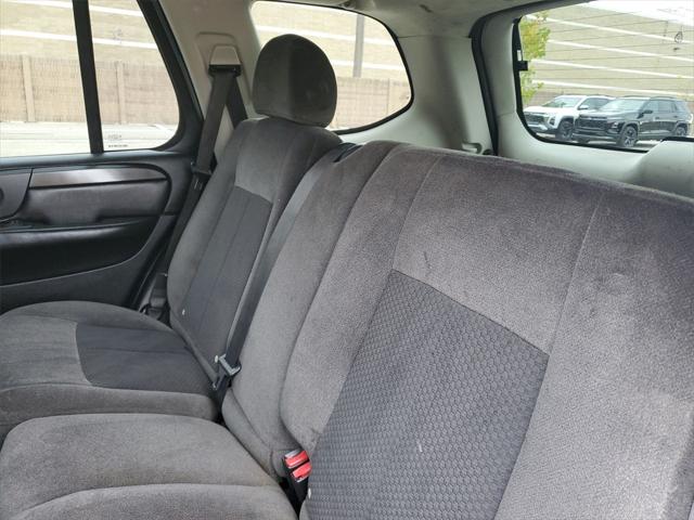 Used 2007 GMC Envoy For Sale in Waterford Twp, MI