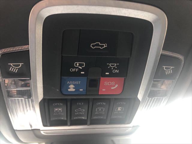 2019 Ram 1500 Laramie Crew Cab 4x4 57 Box