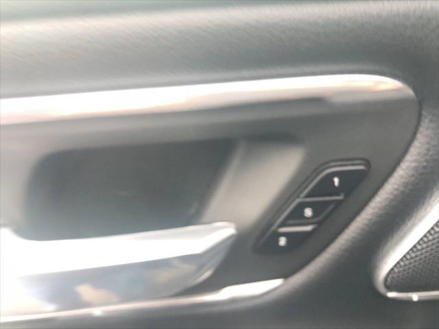 2019 Ram 1500 Laramie Crew Cab 4x4 57 Box