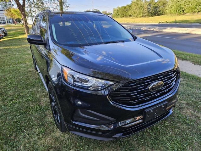 2022 Ford Edge SE
