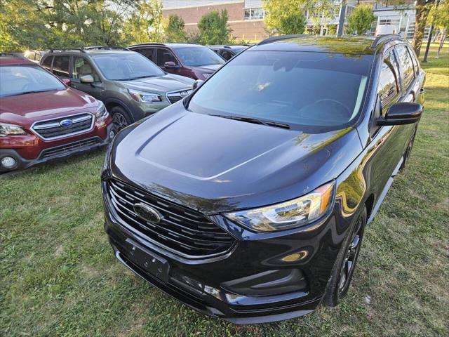 2022 Ford Edge SE