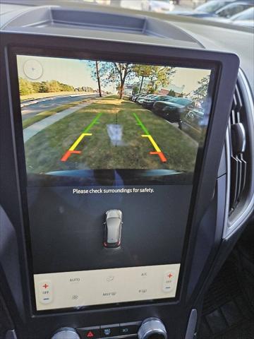 2022 Ford Edge SE