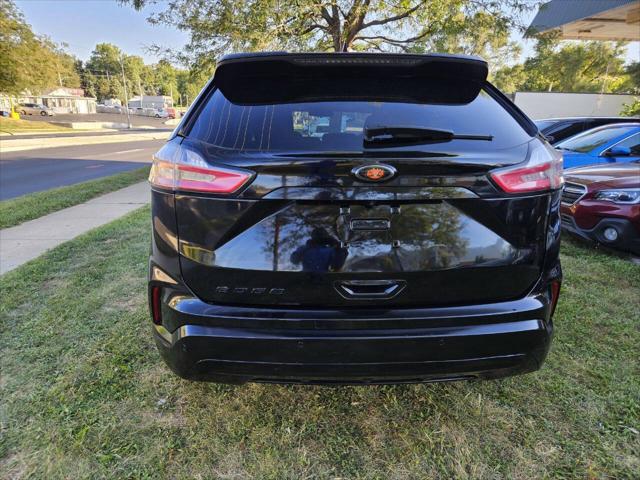 2022 Ford Edge SE