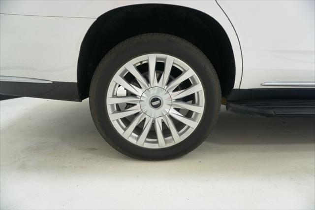 2024 Cadillac Escalade 2WD Luxury