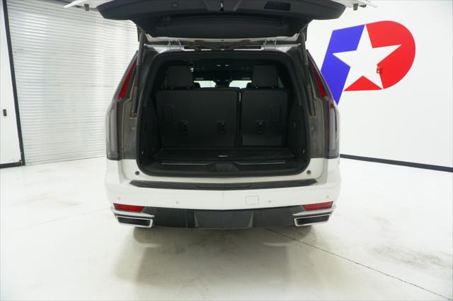 2024 Cadillac Escalade 2WD Luxury