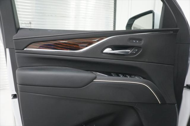 2024 Cadillac Escalade 2WD Luxury
