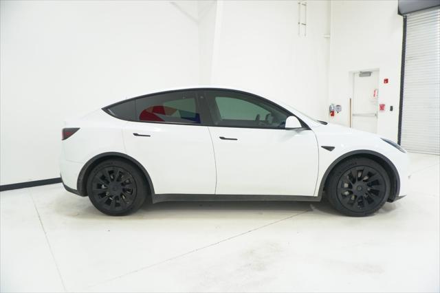 2022 Tesla Model Y Long Range Dual Motor All-Wheel Drive