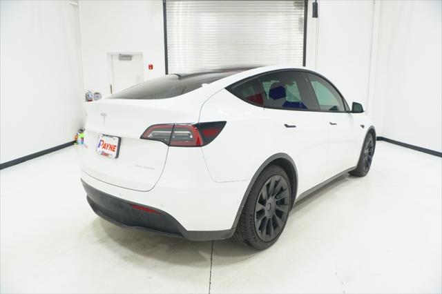 2022 Tesla Model Y Long Range Dual Motor All-Wheel Drive