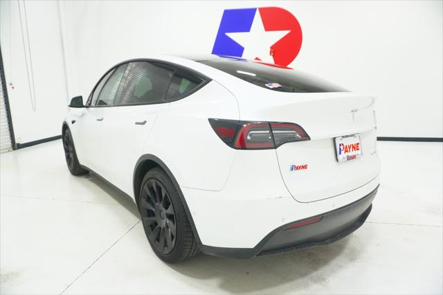 2022 Tesla Model Y Long Range Dual Motor All-Wheel Drive
