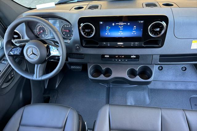 2026 Mercedes-Benz Sprinter Cargo Van Unknown