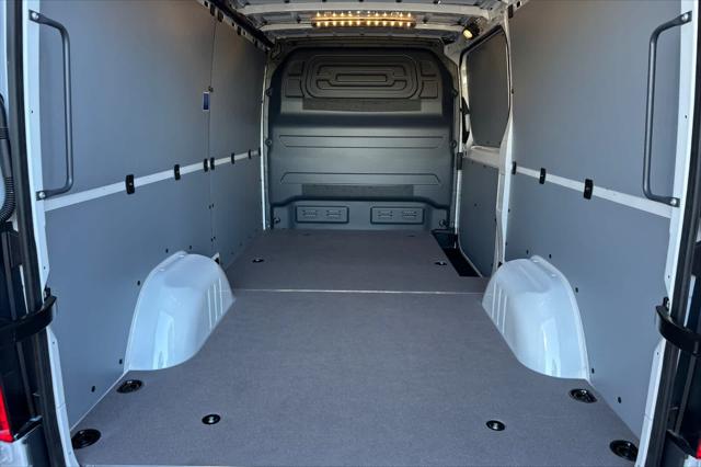 2026 Mercedes-Benz Sprinter Cargo Van Unknown