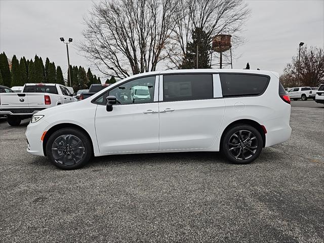 2026 Chrysler Pacifica PACIFICA SELECT AWD 2026 Chrysler Pacifica PACIFICA SELECT AWD