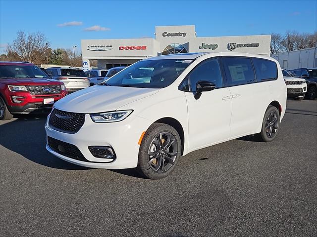 2026 Chrysler Pacifica PACIFICA SELECT AWD 2026 Chrysler Pacifica PACIFICA SELECT AWD