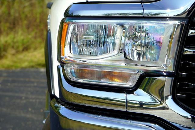 2022 RAM 2500 Lone Star Crew Cab 4x4 64 Box