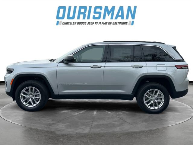 2025 Jeep Grand Cherokee GRAND CHEROKEE LAREDO X 4X4