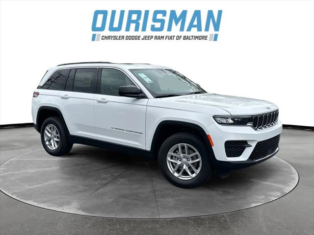 2025 Jeep Grand Cherokee GRAND CHEROKEE LAREDO X 4X4