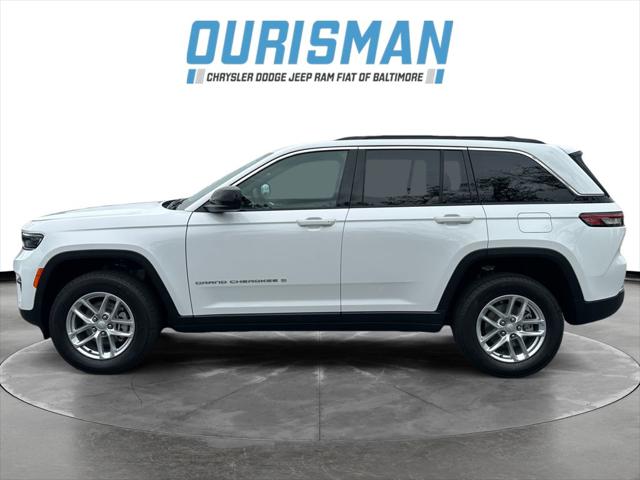2025 Jeep Grand Cherokee GRAND CHEROKEE LAREDO X 4X4