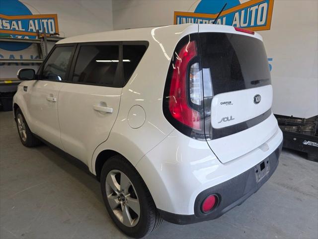 2017 Kia Soul Base 2017 Kia Soul Base