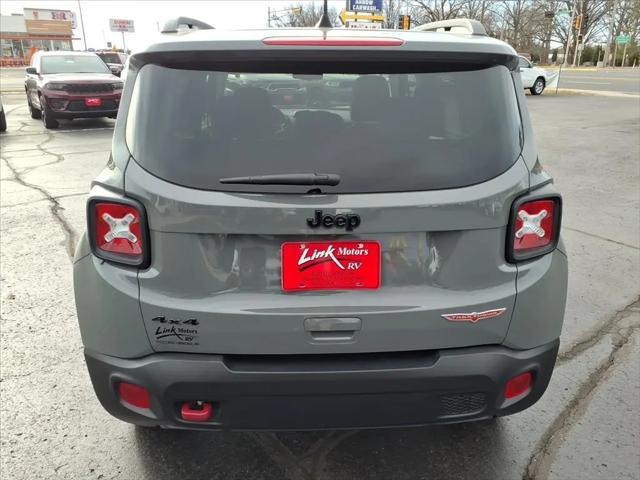 2023 Jeep Renegade Trailhawk 4x4