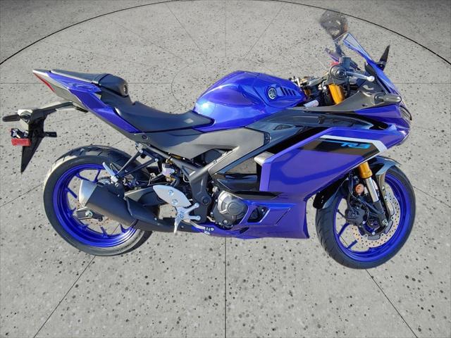 2025 Yamaha Yzf-R3 Base