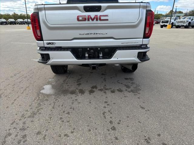 2023 GMC Sierra 3500HD 4WD Crew Cab Standard Bed Denali