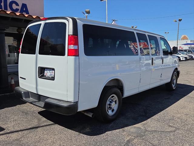 2025 Chevrolet Express Passenger RWD 3500 Extended Wheelbase LS