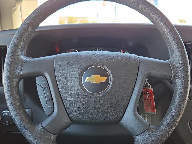 2025 Chevrolet Express Passenger RWD 3500 Extended Wheelbase LS