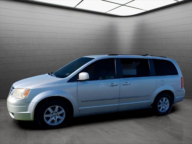 2010 Chrysler Town and Country Touring 2010 Chrysler Town and Country Touring