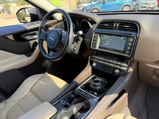 2017 Jaguar F-PACE 35t Prestige