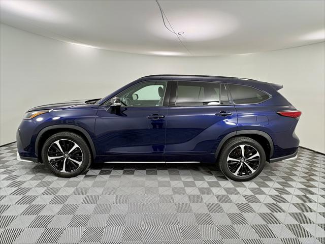 2022 Toyota Highlander XSE 2022 Toyota Highlander XSE