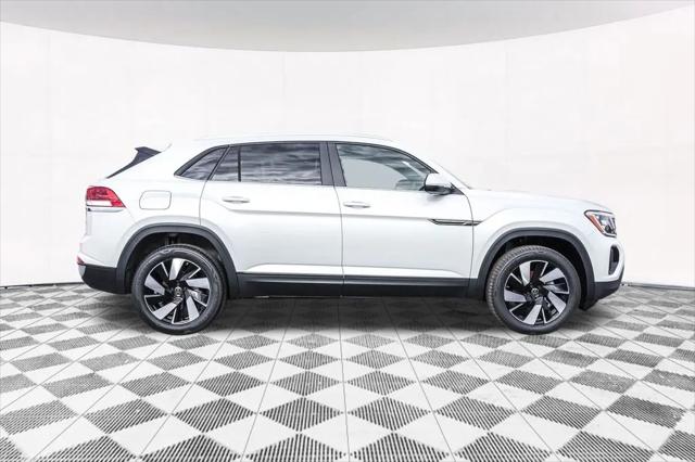 2026 Volkswagen Atlas Cross Sport SE with Technology