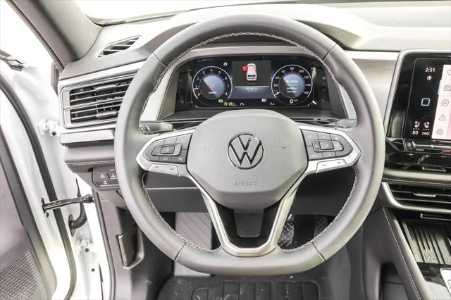 2026 Volkswagen Atlas Cross Sport SE with Technology