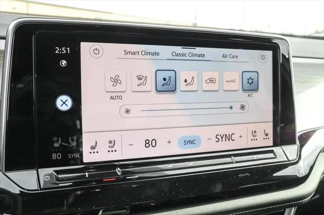 2026 Volkswagen Atlas Cross Sport SE with Technology