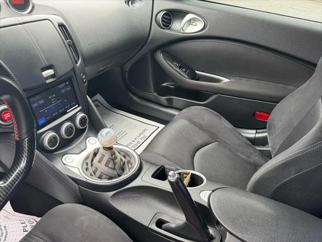 2017 Nissan 370Z Base