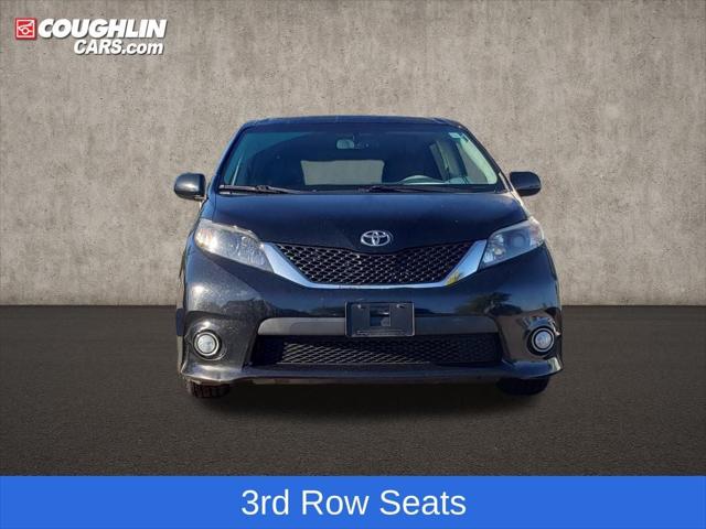 2014 Toyota Sienna SE 8 Passenger 2014 Toyota Sienna SE 8 Passenger