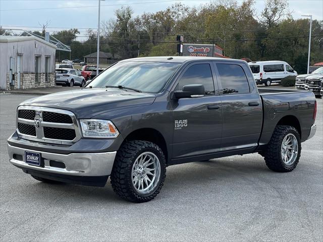 2023 RAM 1500 Classic Tradesman Crew Cab 4x4 57 Box 2023 RAM 1500 Classic Tradesman Crew Cab 4x4 57 Box