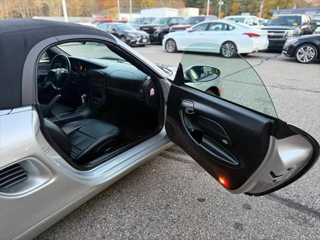 2001 Porsche Boxster Standard
