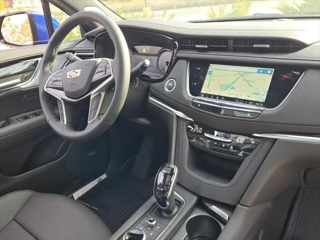 2025 Cadillac XT5 FWD Premium Luxury
