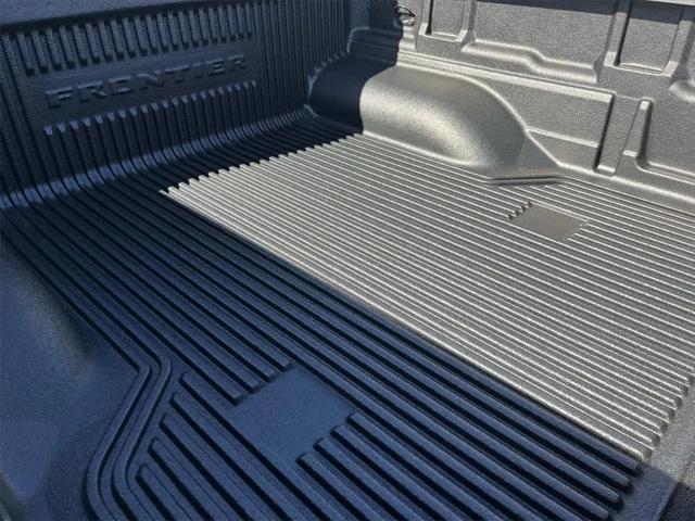 2026 Nissan Frontier Crew Cab SV 4x2