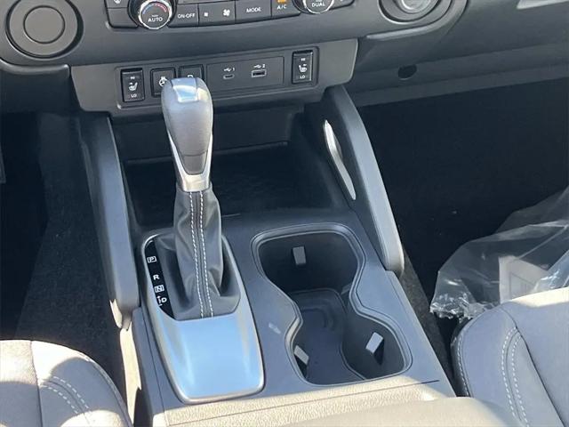 2026 Nissan Frontier Crew Cab SV 4x2