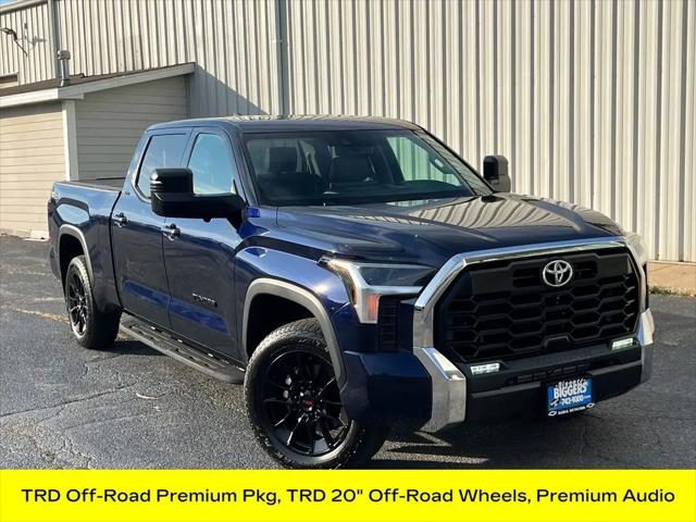 Used 2023 Toyota Tundra SR5 for sale in Elgin, IL - 5TFLA5EC5PX013211