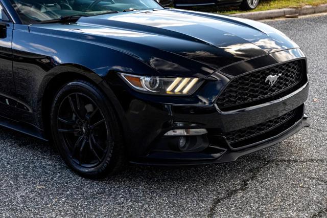 2017 Ford Mustang EcoBoost Premium
