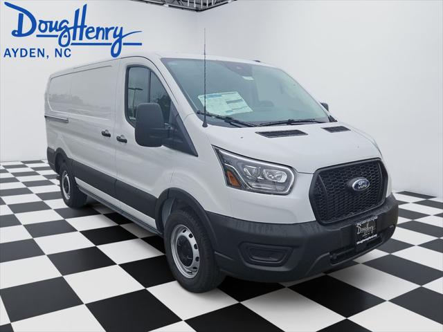 2025 Ford Transit Cargo Van Base